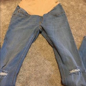 Size small maternity pants